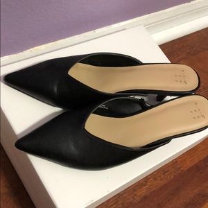 EUC a new day heels black pointed toe